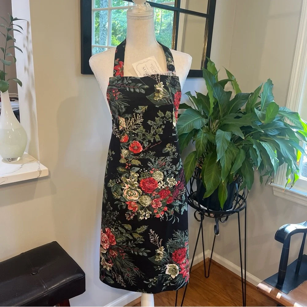April Cornel Merry Black Apron Holly Berries Roses NWT